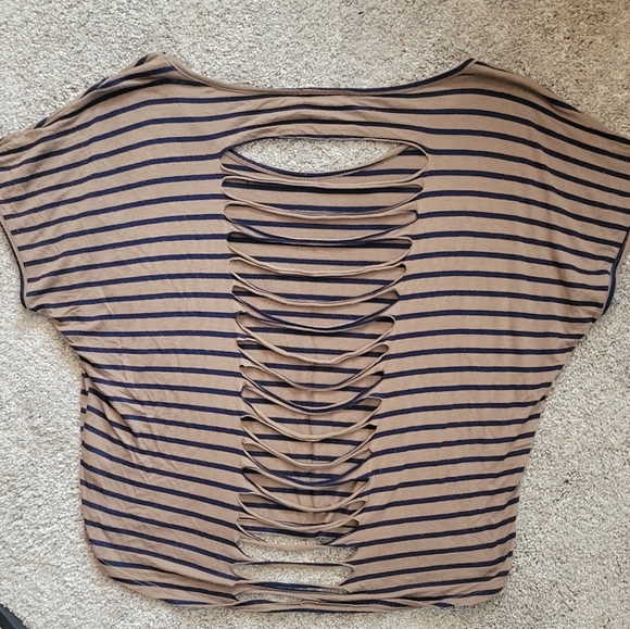 Brown & Black Striped Off The Shoulder Crop Top with Slits in the Back - Picture 4 of 5